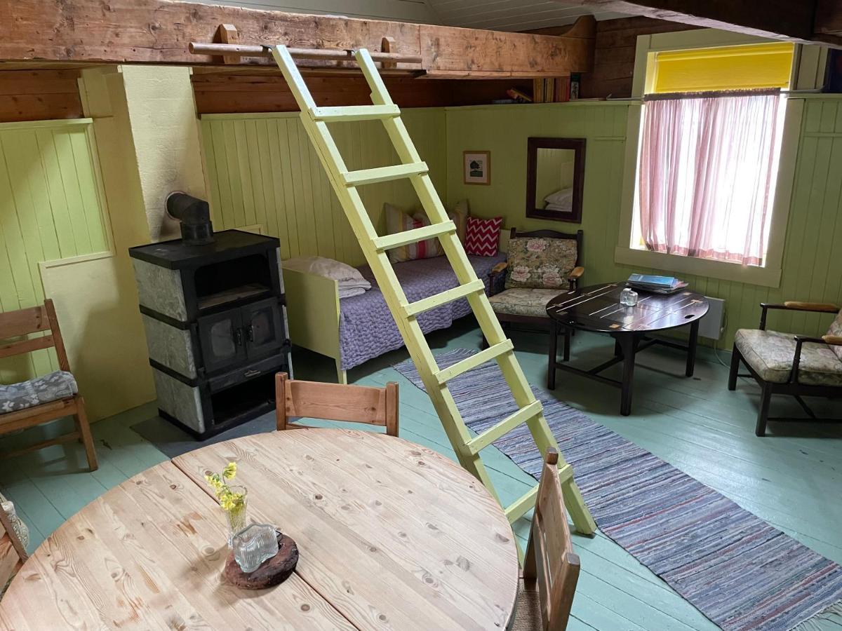 Kraemmervika Rorbuer - Rustic Cabins In Lofoten バルスタ エクステリア 写真