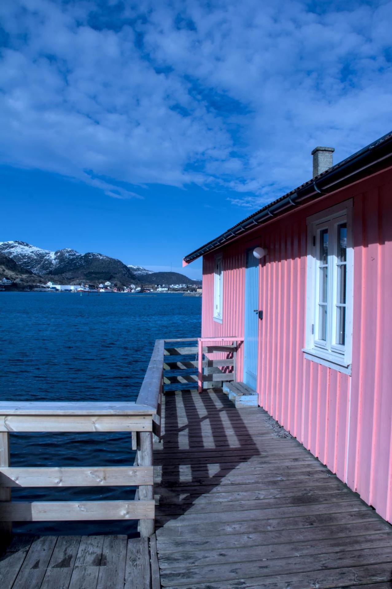 Kraemmervika Rorbuer - Rustic Cabins In Lofoten バルスタ エクステリア 写真